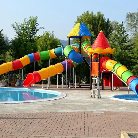 Κάμπινγκ Class 3*